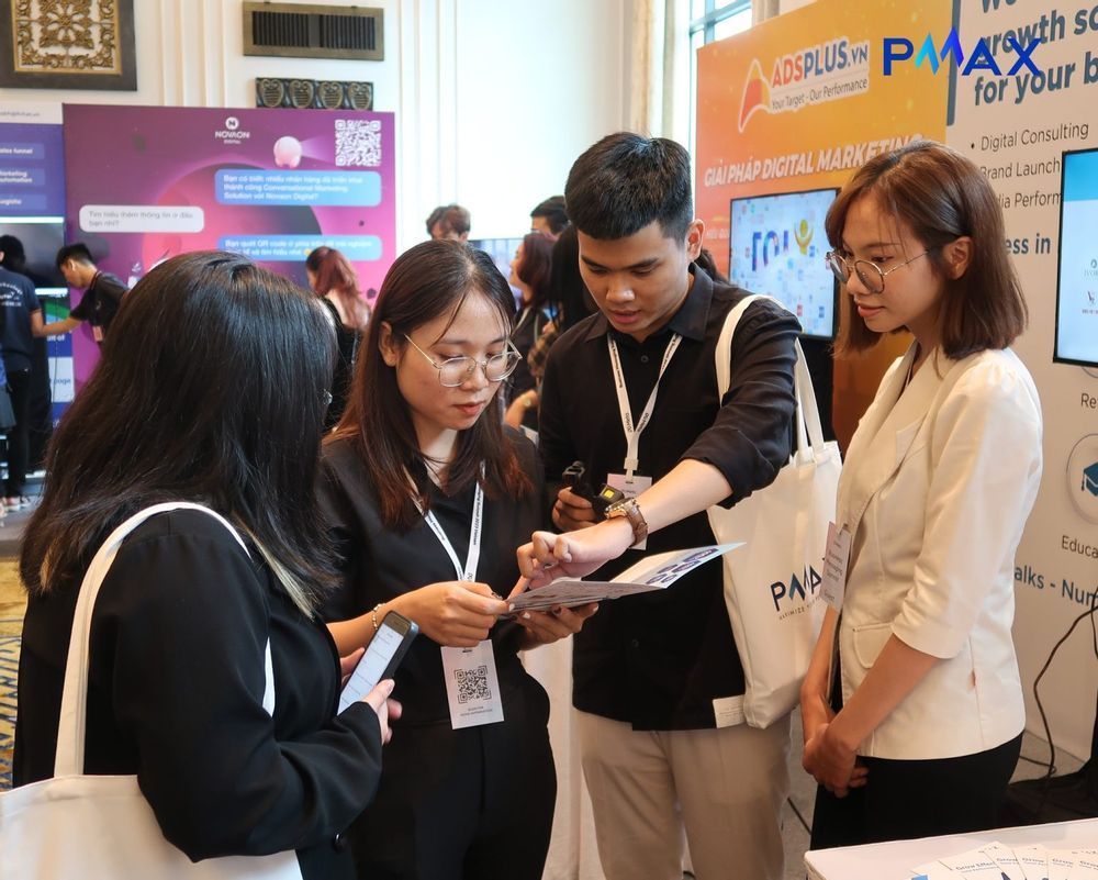 PMAX tại hội nghị Meta Business Messaging Summit 2023